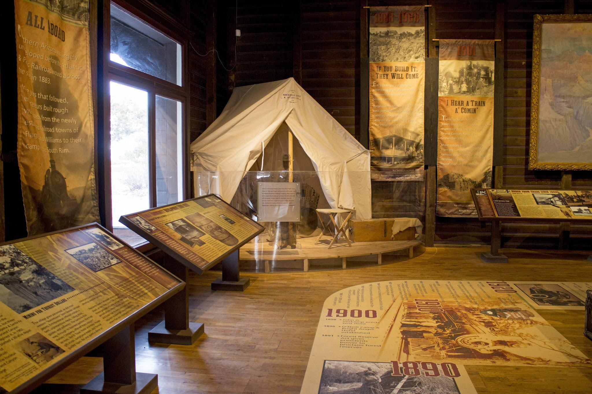 Grand Canyon Trail of Time exhibition display