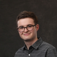 Headshot of Dakota Dean.