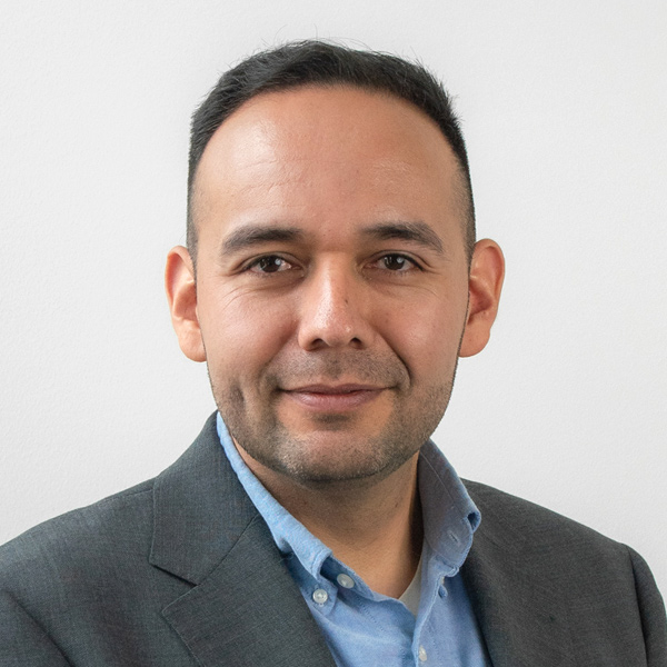 Manuel Vazquez Cano Managing Researcher